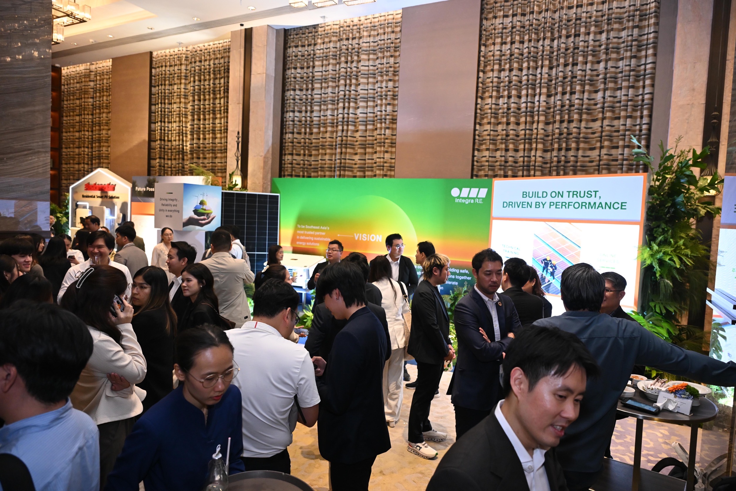 03DB926F 486F 49D8 A368 64FE45104D8A