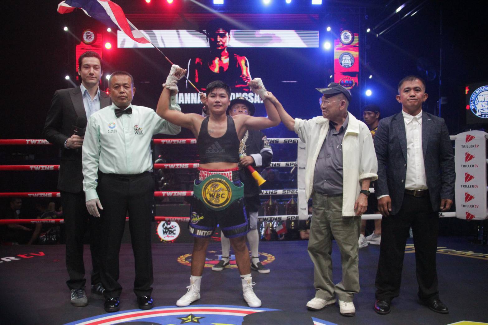 เข็มขัดเส้นนี้พี่ขอ! "พรรณลักษณ์" โชว์ฟอร์มแกร่งชนะแต้ม กระชากเข็มขัดแขมป์ WBC