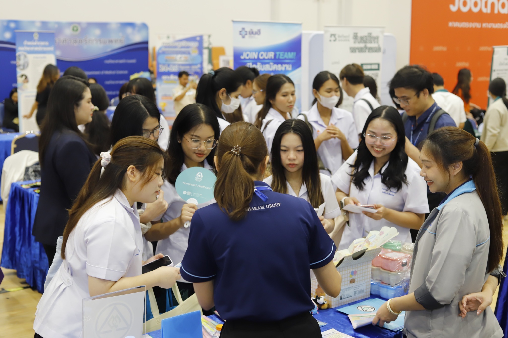 217834CB E9F3 46A0 B95C C5BE6ECBECAC