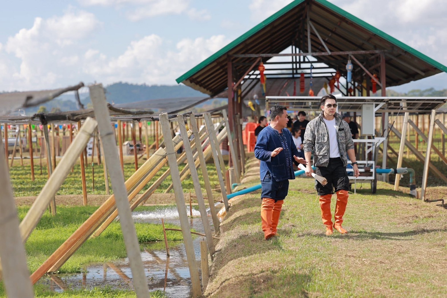 F124B8E3 0F2E 4CBB 880B 8E3D8CB78E66