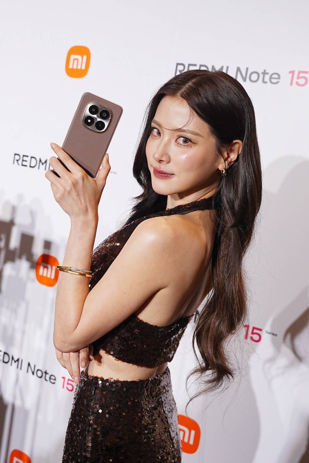 F51372DE B2A1 4306 A326 51FF41CAC41E