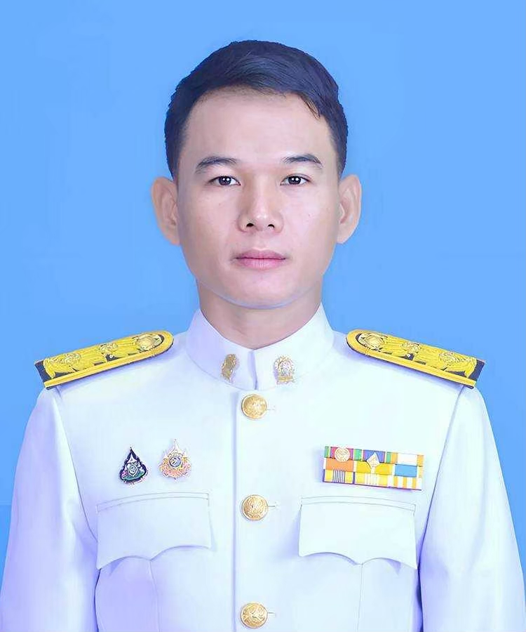 ผู้อำนวยการ