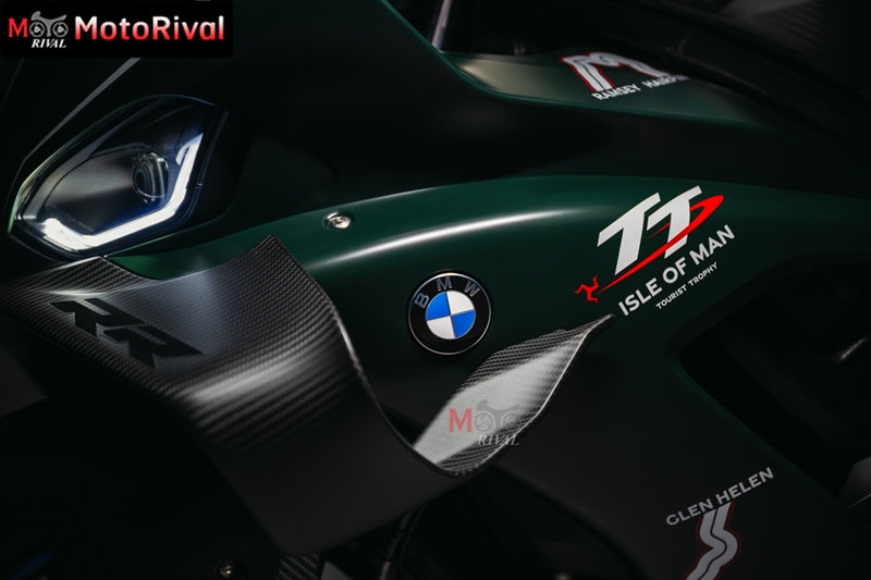 P90640688 highRes bmw m 1000 rr limite
