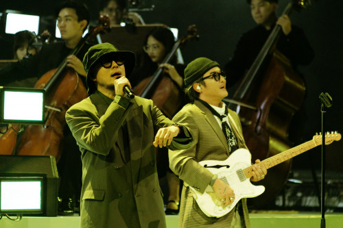 SCRUBB The Orchestra Concert 09