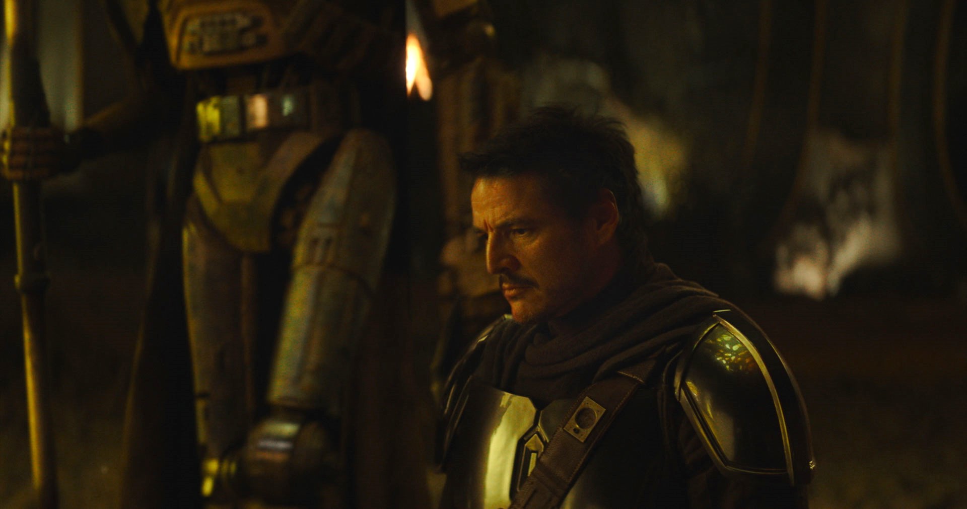 A person in armor looking at another person

AI-generated content may be incorrect.