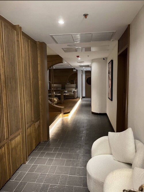 S 27885617 0" border="0