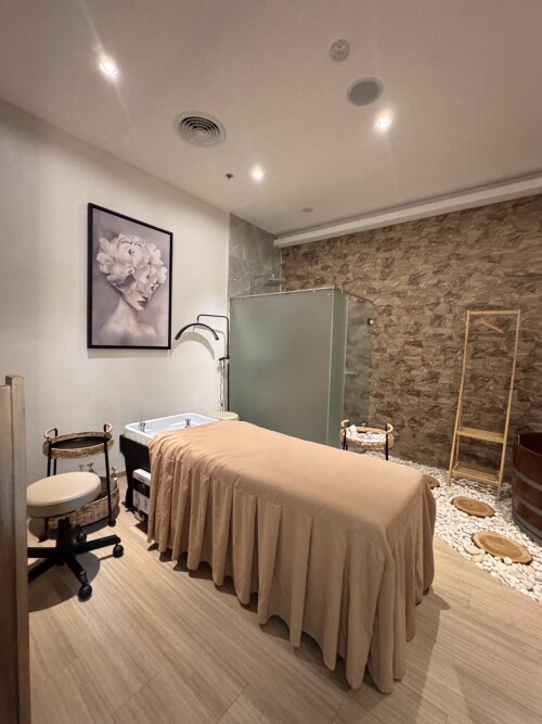 S 27885622 0" border="0