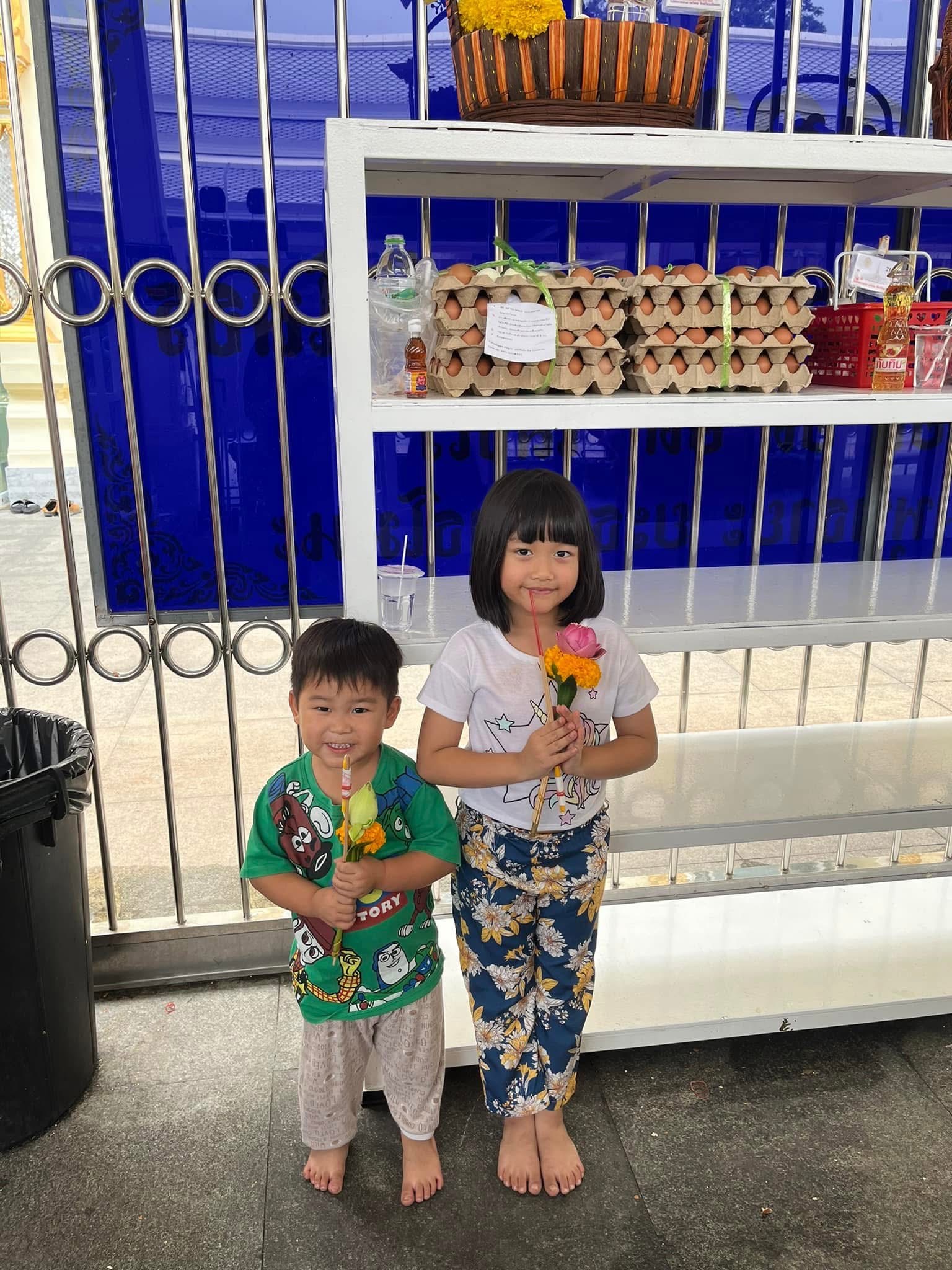 ไข่ต้มแก้บน หลวงพ่อโสธร