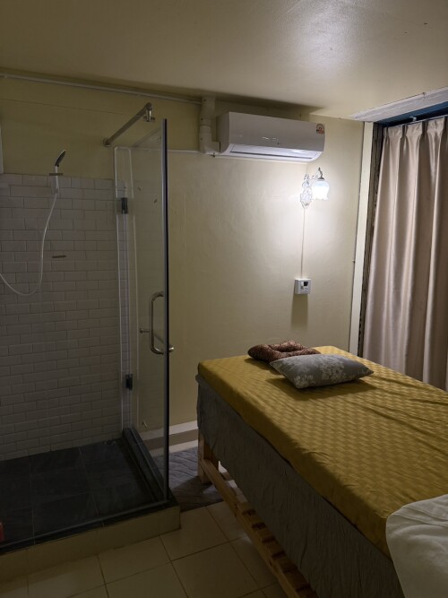 S 8790036 0" border="0