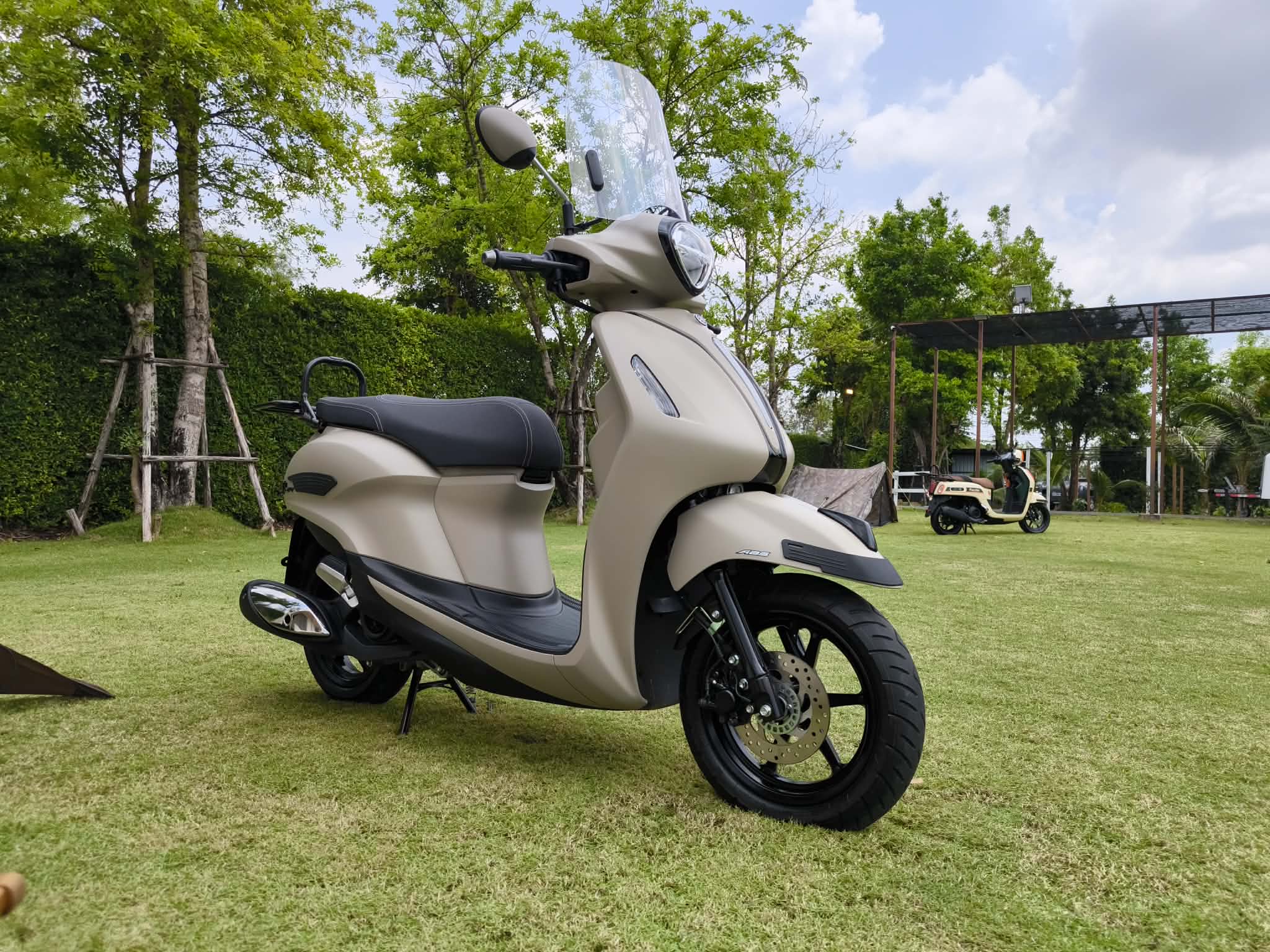 b33421c7 f54b 4bbb acb7 c32d1391dbfe