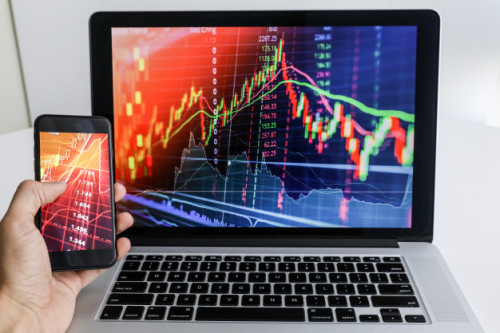 businessman background laptop phone 162998 180