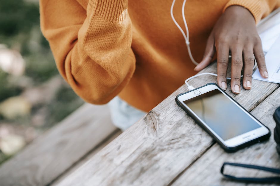 เจาะลึกจิตวิทยาวัยรุ่น Gen Z อะไรที่ทำให้พวกเขายอมจ่ายเงินบนโลกออนไลน์