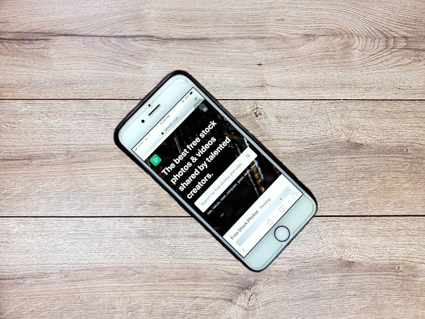 จิตวิทยาเบื้องหลังพฤติกรรมคนเล่นโซเชียล (FOMO, การแชร์แบบหยุดไม่ได้)