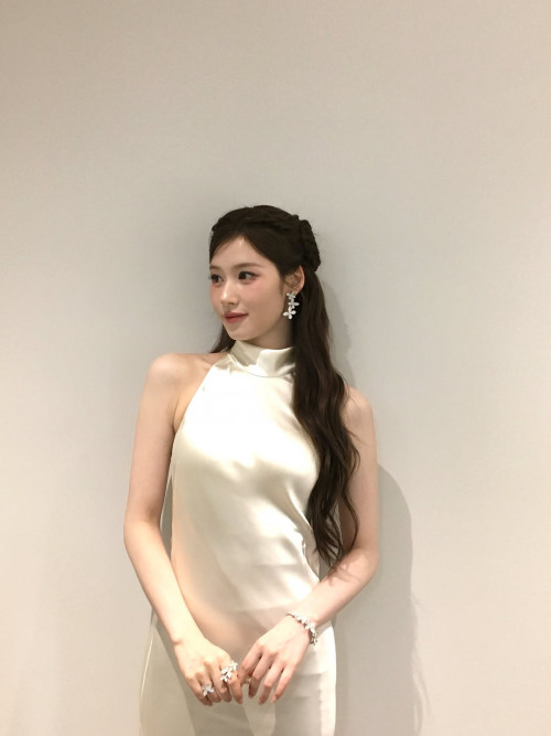 m.by__sana_f027e2a6b1e648ec866e7ecce62f7735.jpg