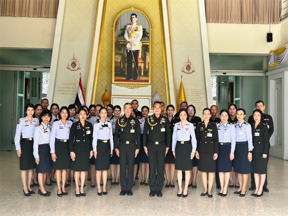 รับคณะนักเรียนหลักสุตรนายทหารการเงินรุ่นที่ 2