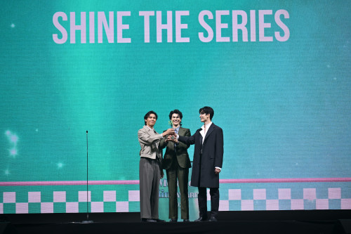 -BREAKTHROUGH-CAST-OF-THE-YEAR_-Shine-The-Series.jpg