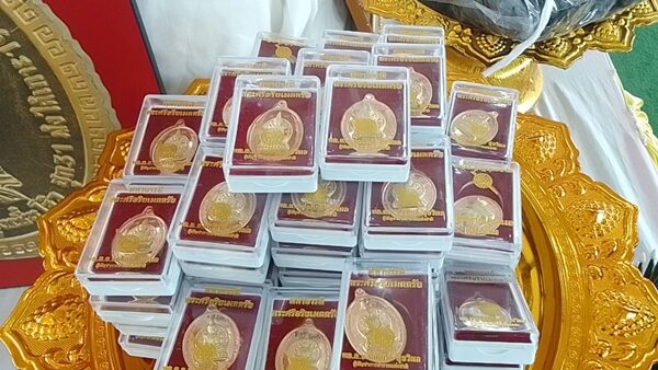 1 หลวงพ่อ5