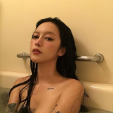 1000035900e1d873cde10f94f8.th.jpg