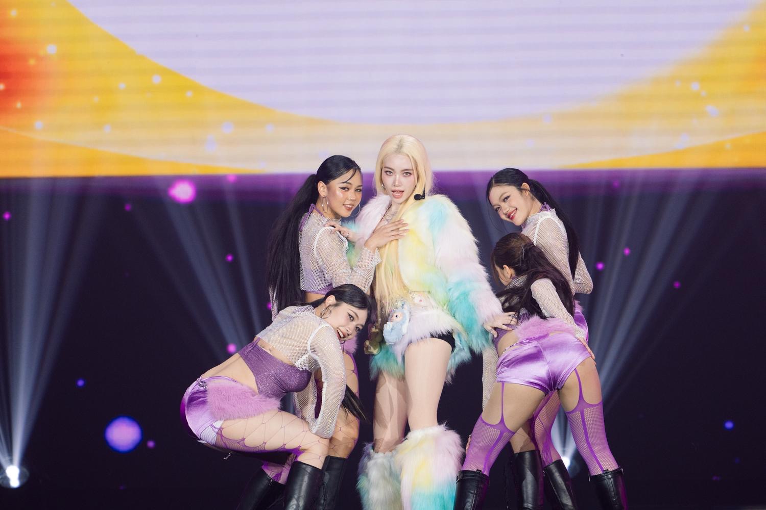 1044DAF7 DA1D 44F8 BE1E 7AC4D84B1361