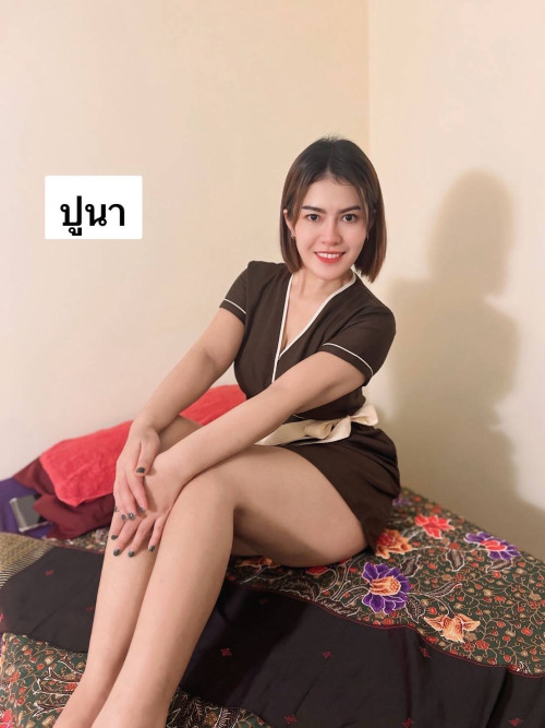 1427943 0" border="0