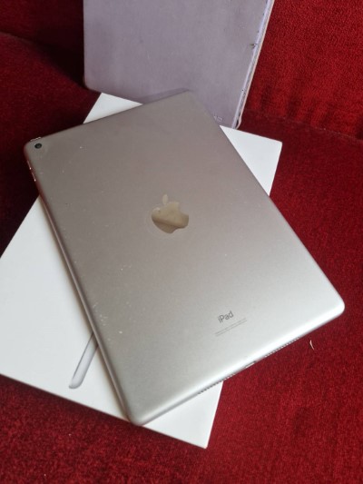 158290_0-Custom.jpg