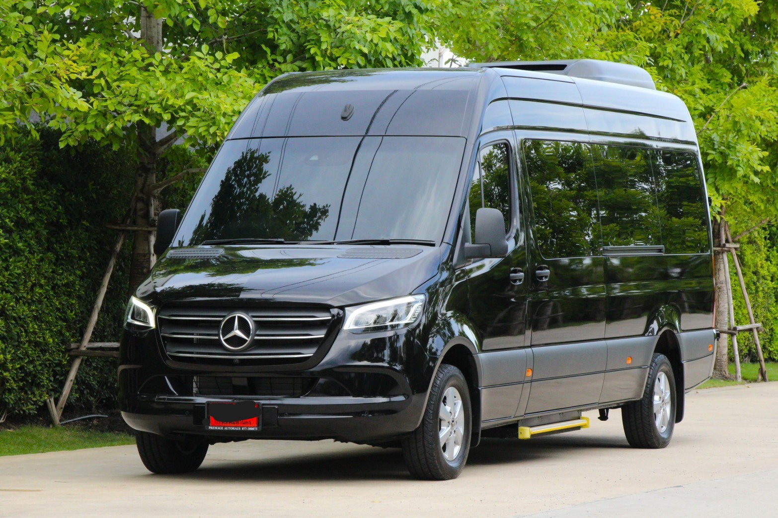 Mercedes Benz Sprinter