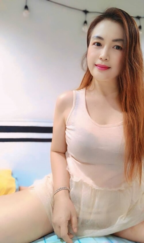 1749074_0.md.jpeg" border="0