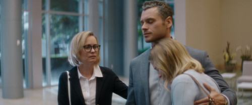 2.Hearts.2020.1080p.iT.WEB-DL.DDP5.1.H264Argon.mkv_snapshot_01.33.46.789.jpg