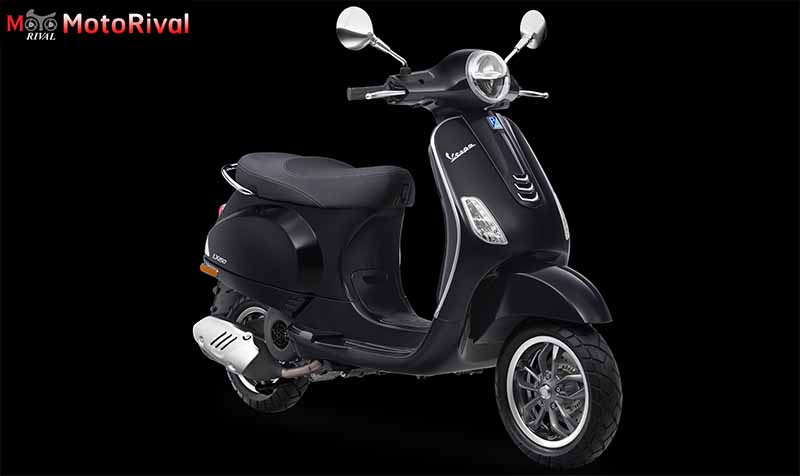 2025 Vespa LX150 Black
