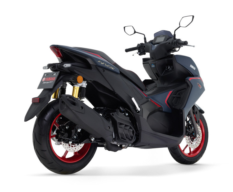 2025 Yamaha NVX SP Gunmetal Grey 3