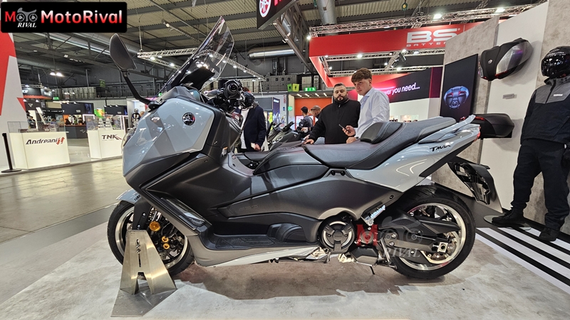 2025 yamaha tmax560 006