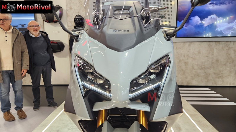 2025 yamaha tmax560 010