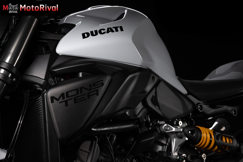 2026 ducati monster 017