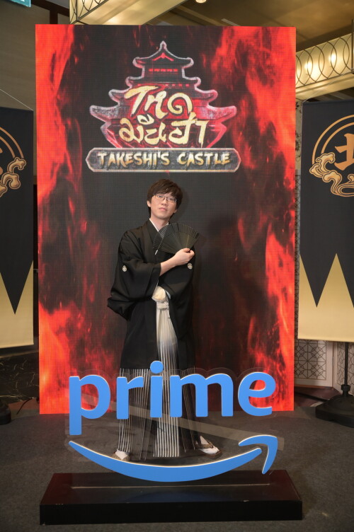 24----Takeshi_s-Castle_Press-Con.jpeg