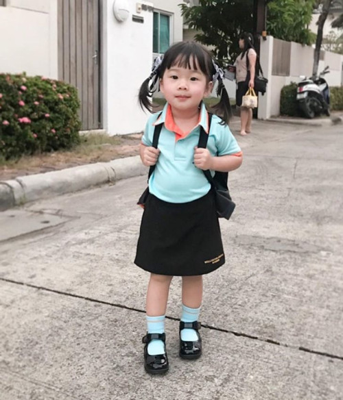 49319637 2223483991232342 338