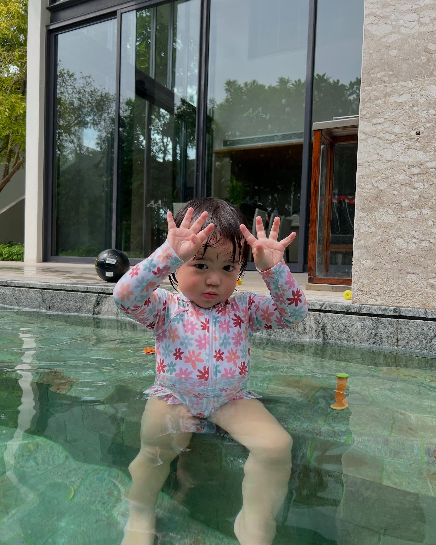 496765018 18505914778000897 548407308147892288 n