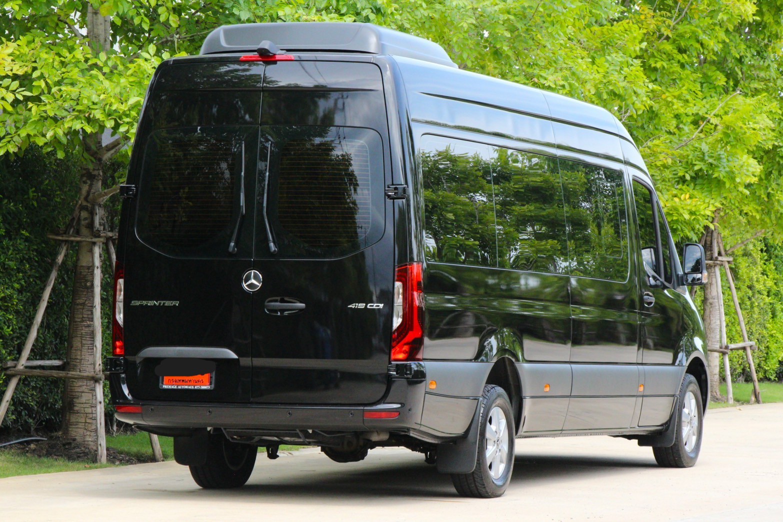 Mercedes Benz Sprinter