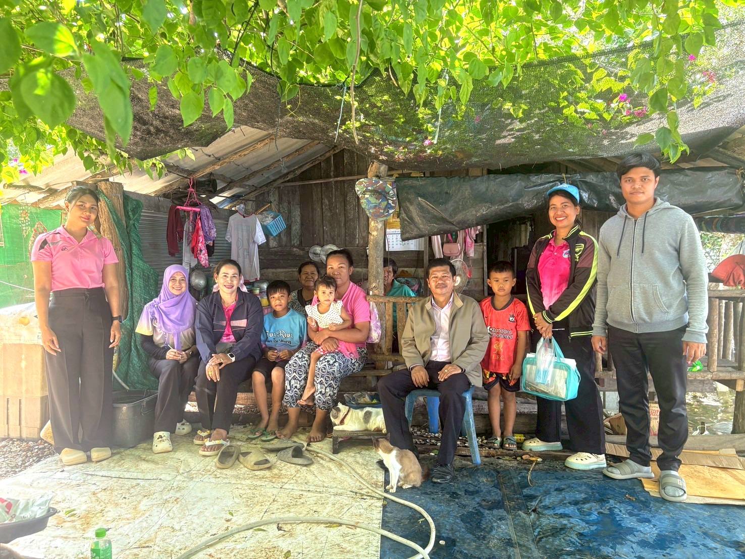 [Image of การเยี่ยมบ้านนักเรียน 13]