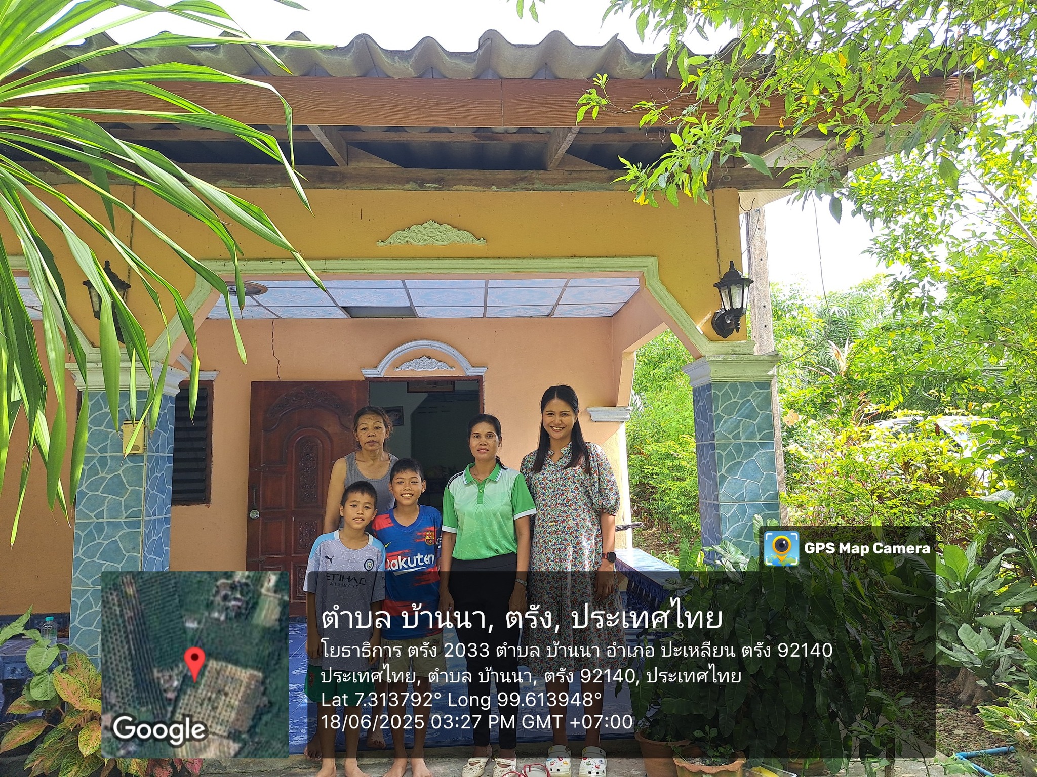 [Image of การเยี่ยมบ้านนักเรียน 4]