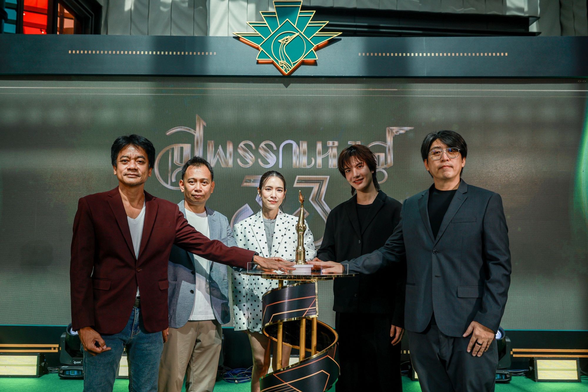 6CC59AC7 FF15 4AA4 A316 1403F5C8DDEC