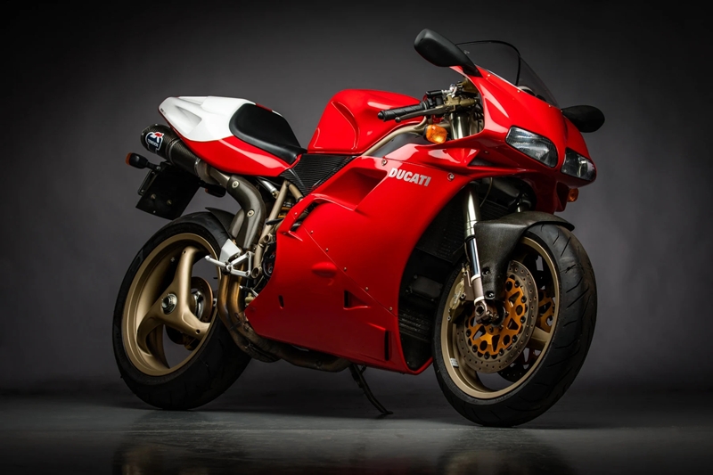 750 bike history 004