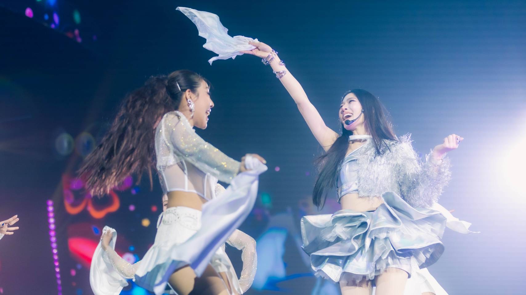 9891A7E5 F3A1 4308 A008 E46D5429EFE9