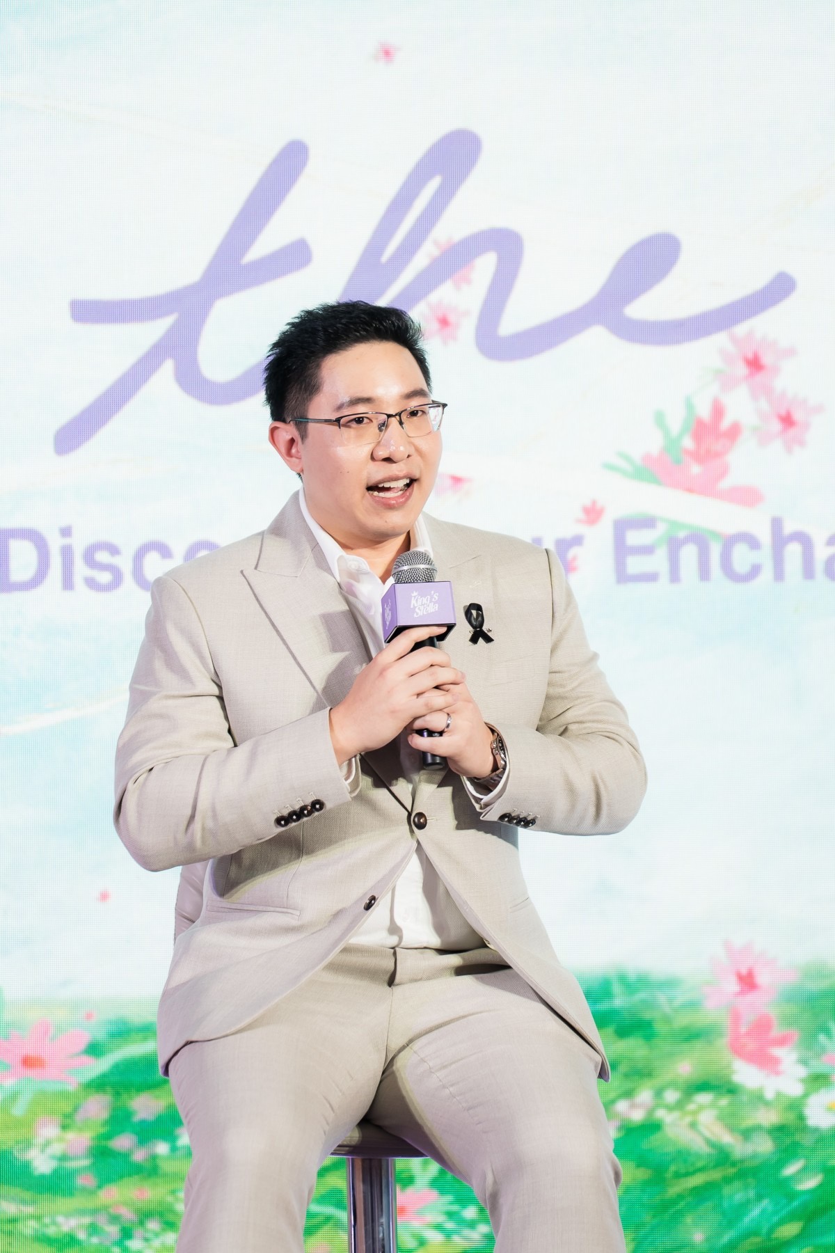 9C13ECD6 74EF 49BE BD64 06731E317815