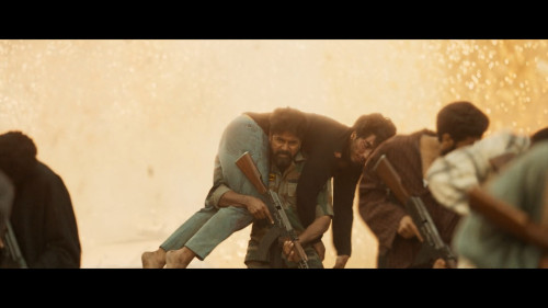 Amaran.2024.1080p.NF.WEB-DL.TAMIL-MULTI.DDP5.1.H264Argon-.mkv_snapshot_01.54.02.592.jpg