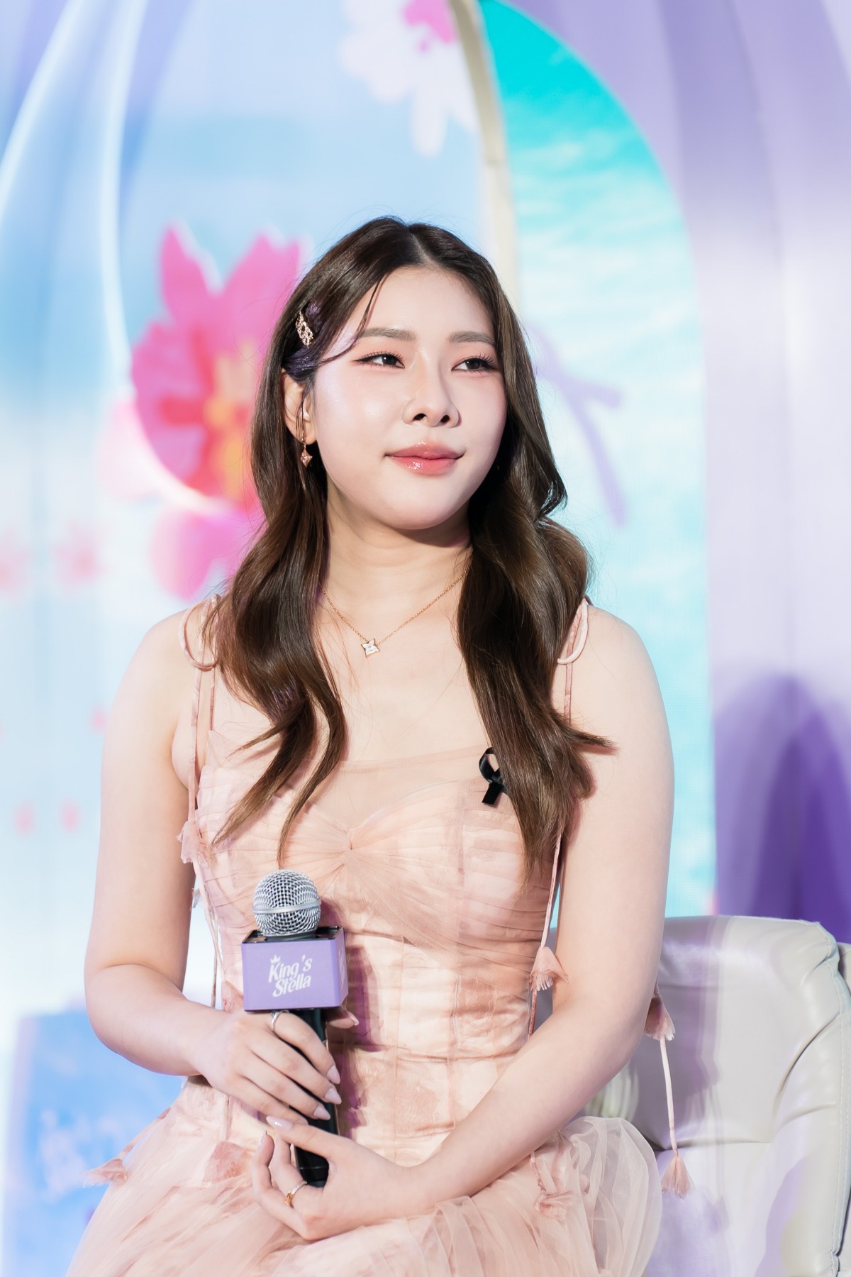 BFAF01F9 2F89 4801 A603 835F76DC71A8