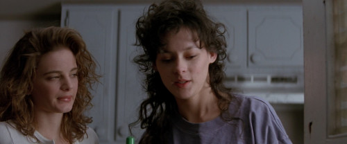 Body.Snatchers.1993.1080p.iT.WEB-DL.DDP5.1H264Argon-.mkv_snapshot_00.25.07.809.jpg