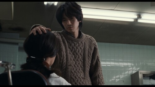 Cure-Kyua-1997-RM4K-Criterion-1080p-BluRay-x265.mkv_snapshot_00.42.17.993.jpeg