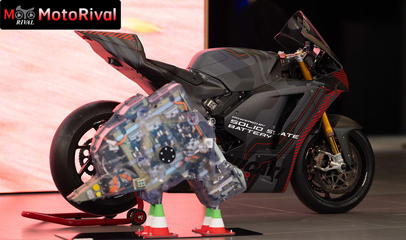 DUCATI V21L 02 UC843532 Mid copy