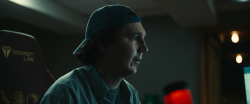 Dumb.Money.2023.1080p.AMZN.WEB-DL.DDP5.1.HEVC.H265Argon-.mkv_snapshot_00.10.48.103.jpg