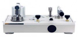 Fluke P3015-PSI-P Gas Deadweight Tester with Pump, 500 PSI